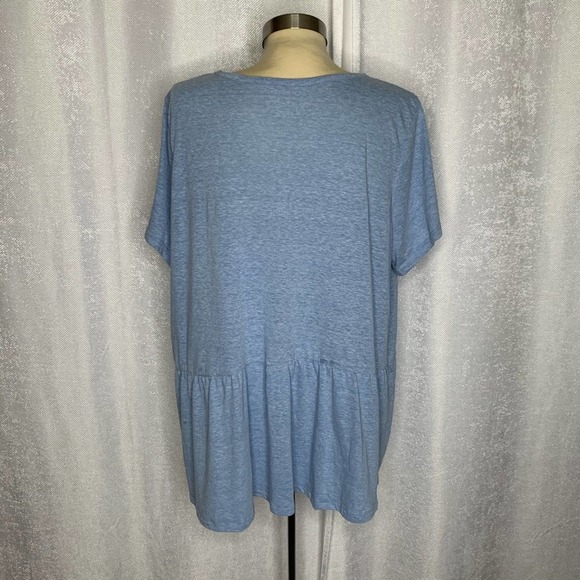 Lane Bryant graphic champagne shirt - Picture 5 of 6